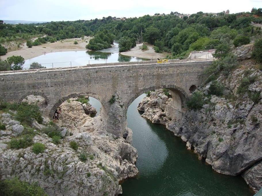 Charmante Cave Voutee 4 Personnes Saint-Jean-de-Fos Luaran gambar